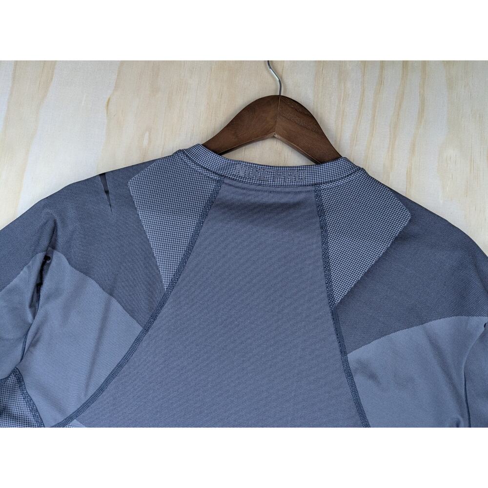 Nike Men's XL Pro Hyperwarm Fitted Long Sleeve Shirt Padded Chest Gray - Picture 7 of 9